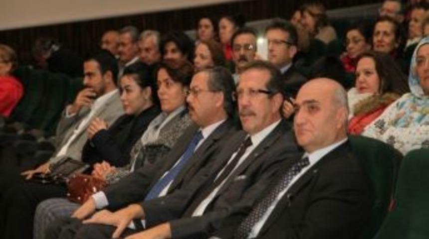 Atat&uuml;rk&rsquo;&uuml;n Sevdiği Şarkılar Yksm&rsquo;de Seslendirildi