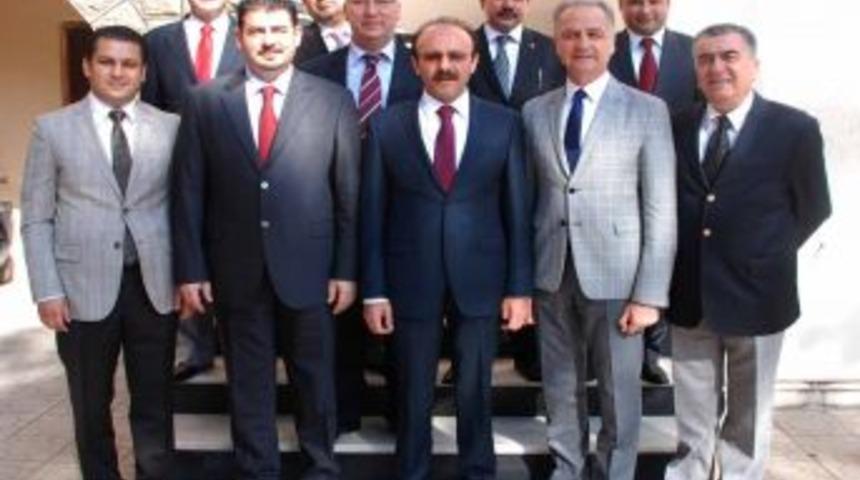 İşadamlarından Kaymakam Yılmaz'a 'hayırlı Olsun' Ziyareti