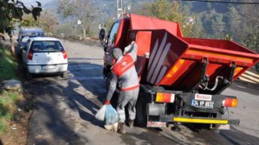 Zamansız &Ccedil;ıkarılan &Ccedil;&ouml;plere &Ccedil;&ouml;p Taksi Ile M&uuml;dahale