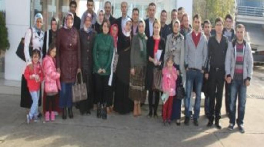 Ak Parti Eynesil Belediye Başkan Aday Adayı Oktay G&uuml;l, Ak Partili Kadınlar Ve Gen&ccedil;lerle Biraraya Geldi