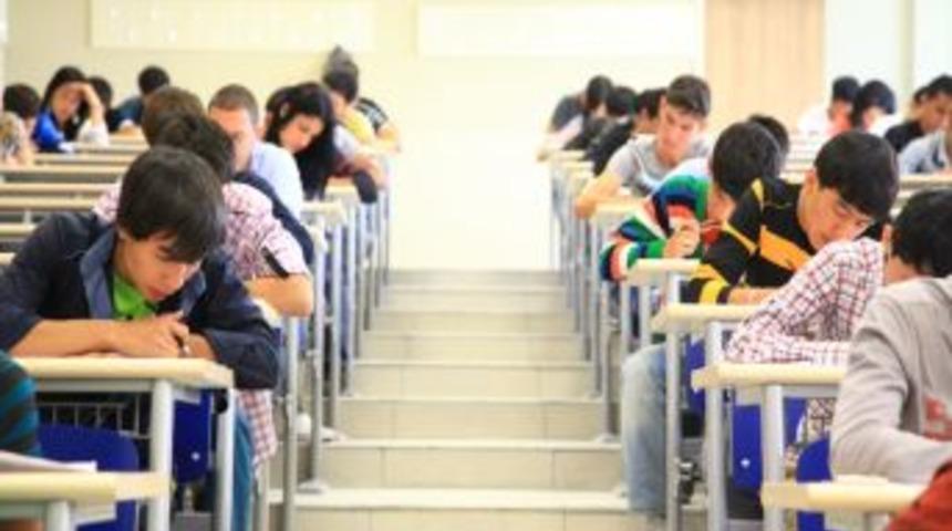 Aksaray &Uuml;niversitesi'nde Yabancı Uyruklu &Ouml;ğrenci Sayısı 140&rsquo;ı Buldu