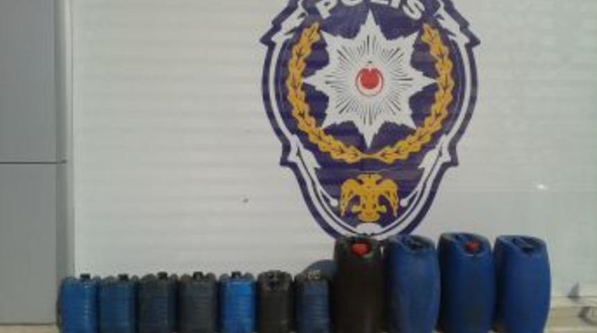 Kadirli'de Ka&ccedil;ak Akaryakıt Operasyonu