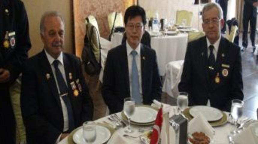 Kore B&uuml;y&uuml;kel&ccedil;isi Sangkyu, Kore Gazilerini Unutmadı