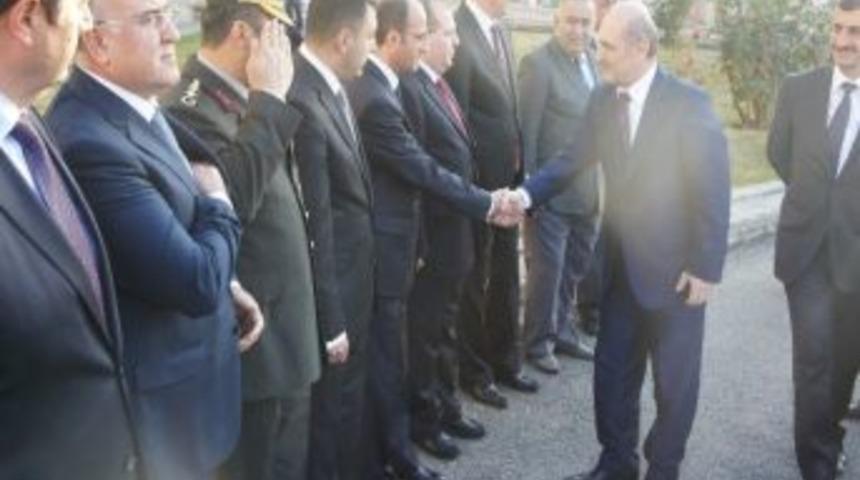 &Ccedil;evre Ve Şehircilik Bakanı Erdoğan Bayraktar: