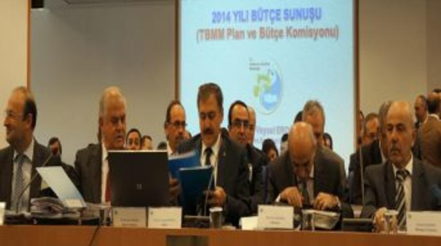 Eroğlu: ODT&Uuml; Yolu &Uuml;zerinde Bulunan 627 Ağa&ccedil;tan 597&rsquo;sini Taşıdık