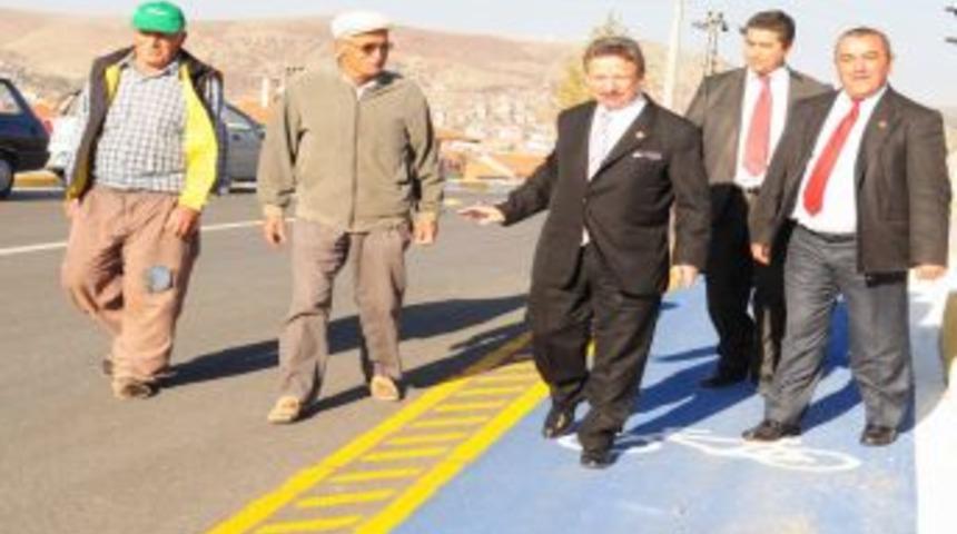Yozgat&rsquo;ta Şehrin Uygun Yerlerine Bisiklet Yolu Yapılıyor
