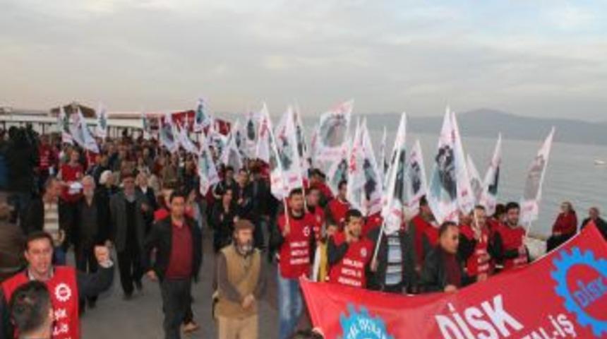 Metal Iş&ccedil;ileri Kıdem Tazminatı I&ccedil;in Y&uuml;r&uuml;d&uuml;