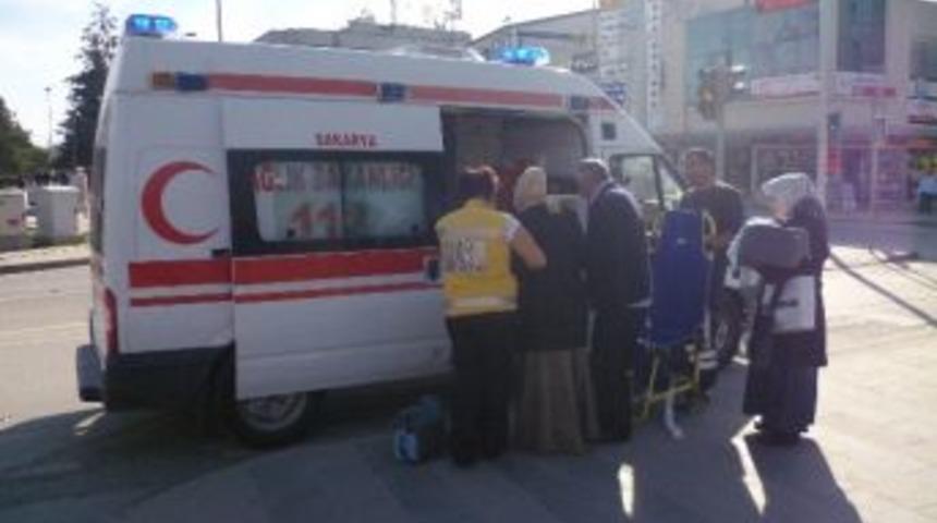 Ayağı Takılıp D&uuml;şt&uuml; Hastanelik Oldu