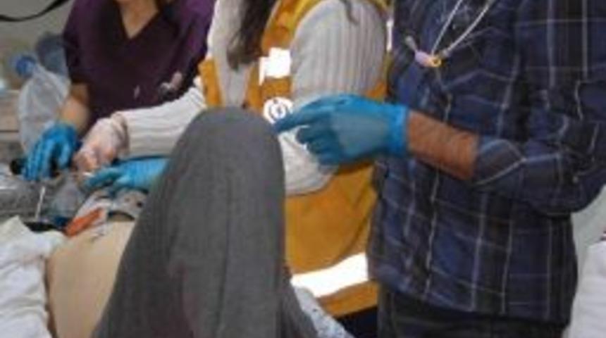 Simav&rsquo;da Zincirleme Kaza: 2&rsquo;si Ağır Toplam 5 Kişi Yaralandı