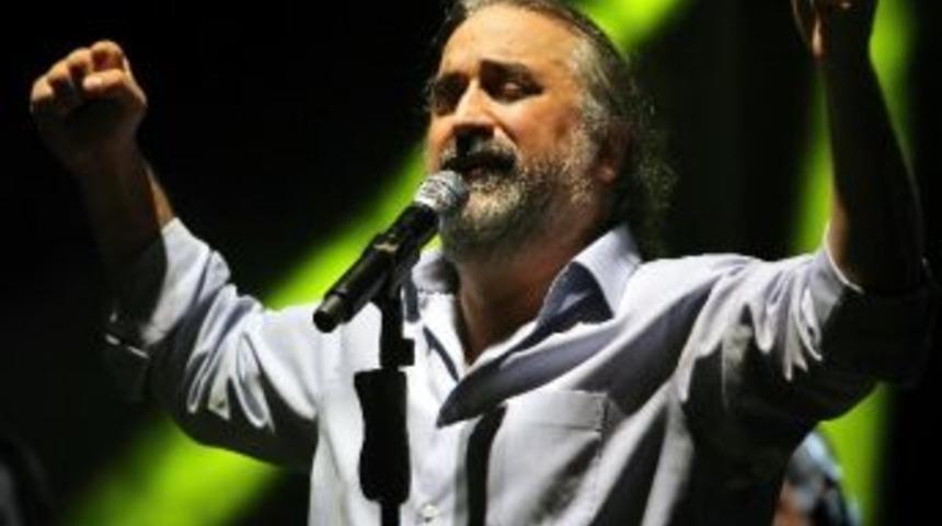 Volkan Konak'tan Muhteşem Konser