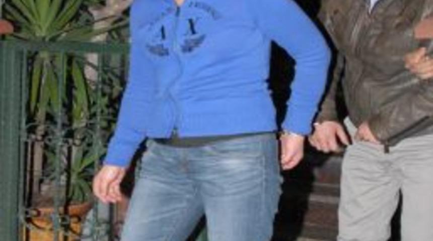 Hırsızlık Yapan 4 Yabancı Uyruklu Şahıs Polisin Dikkati Sayesinde Yakalandı