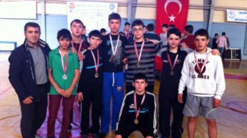 G&uuml;reşte Atat&uuml;rk Kupası Yamanlar&rsquo;ın