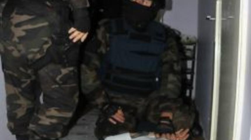 İzmir Polisinden Beş Ilde Sahte Para Operasyonu