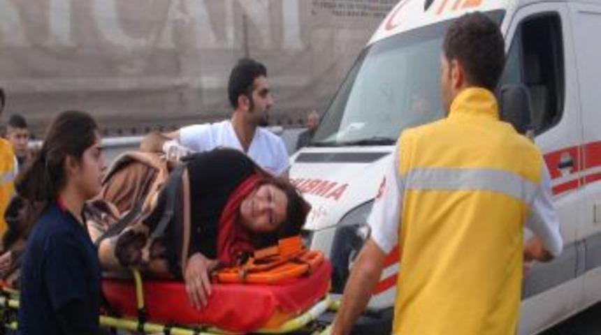 Şanlıurfa&rsquo;da sis faciası: 2 &ouml;l&uuml;, 20 yaralandı