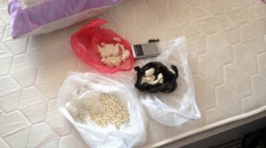 Ceza Aldılar, Uyuşturucu Ticaretinden Vazge&ccedil;mediler