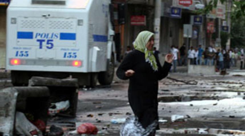 Diyarbakır sokakları savaş alanı