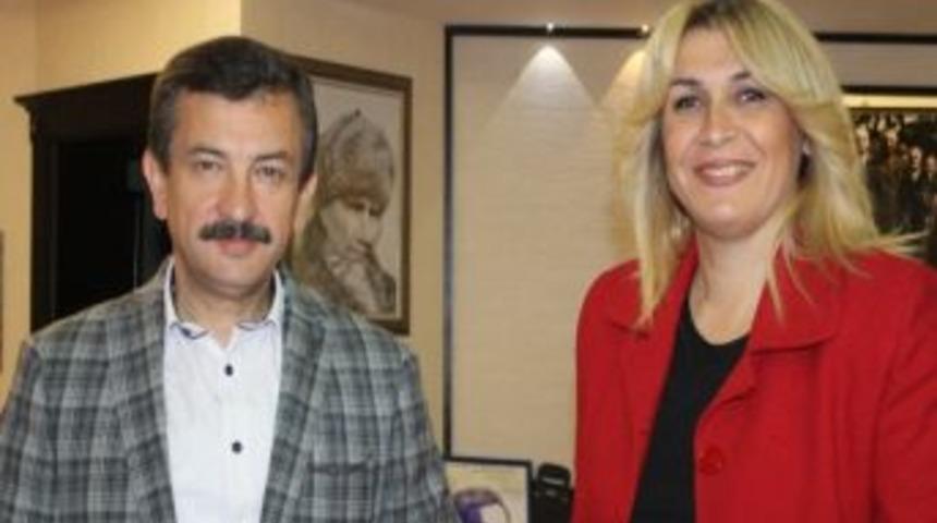 Chp Buca Aday Adayı Aysun &Ouml;nal Uyar&rsquo;dan "temiz Siyaset" S&ouml;z&uuml;