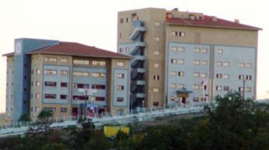 Kadın Doğum Hastanesinde Onarım Devam Ediyor