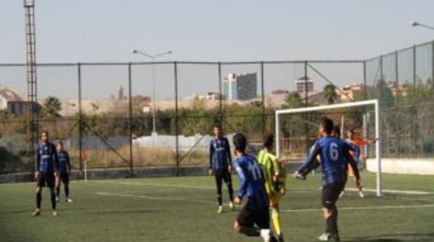 Kartal Belediye Spor, Ayazağa&rsquo;yı Mağlup Etti