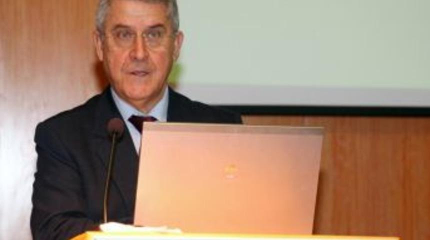 &lsquo;Hemşirelik Esasları &Ccedil;alıştayı&rsquo; &Ccedil;ukurova &Uuml;niversitesi&rsquo;nde Ger&ccedil;ekleştirildi