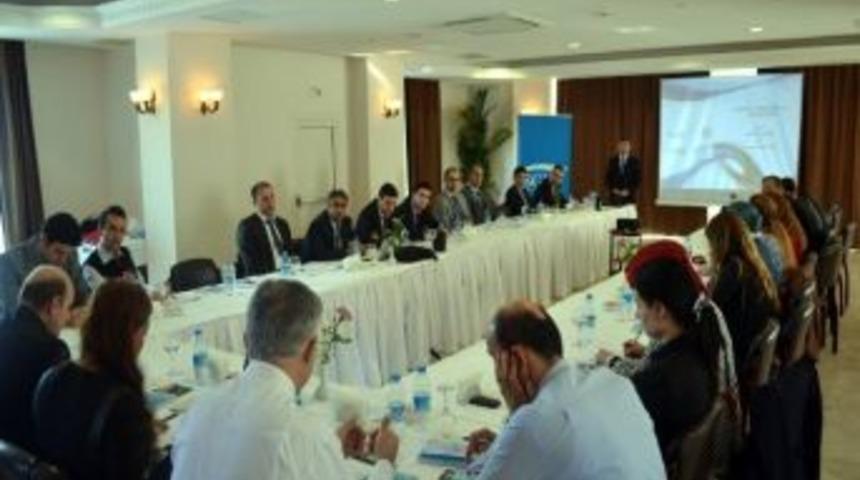 Sgk Personeli Salihli&rsquo;de Eğitime Katıldı