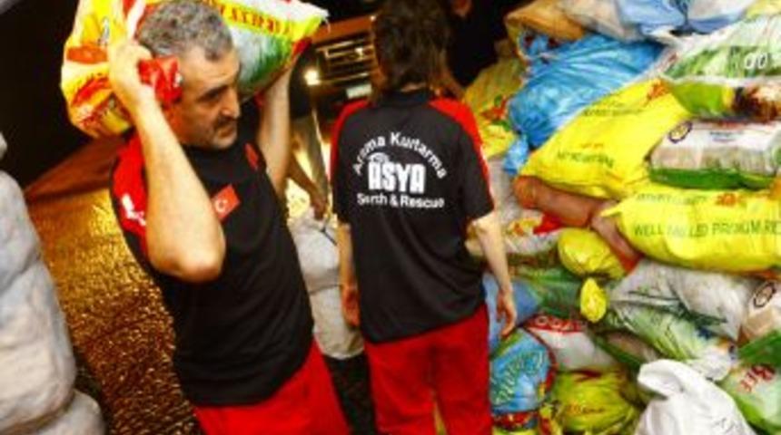 ASYA Arama Kurtarma Ekibi, Filipinler'de Yaraları Sarıyor