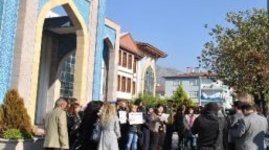 Sağlık Personeli Kadınlardan 'taciz' İddiası