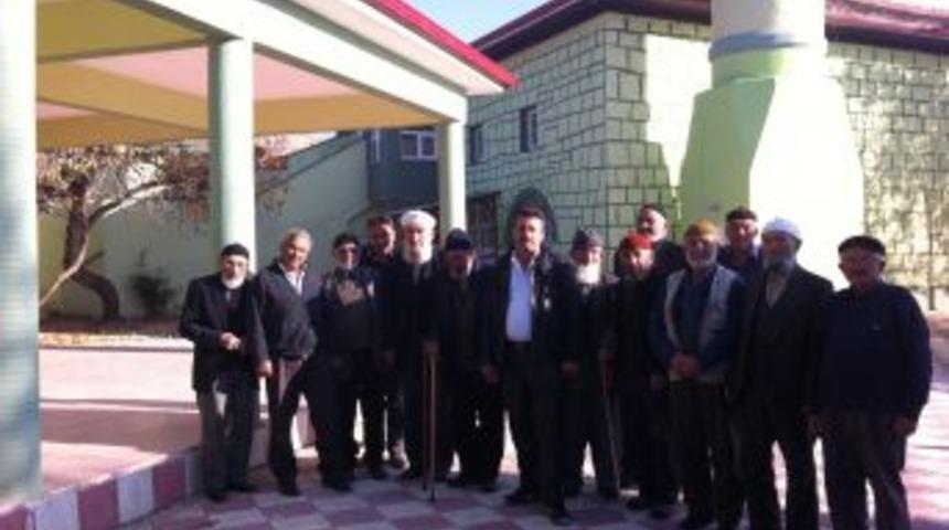 Belde Sakinleri, Imamın Tayininin Durdurulmasını Istiyor