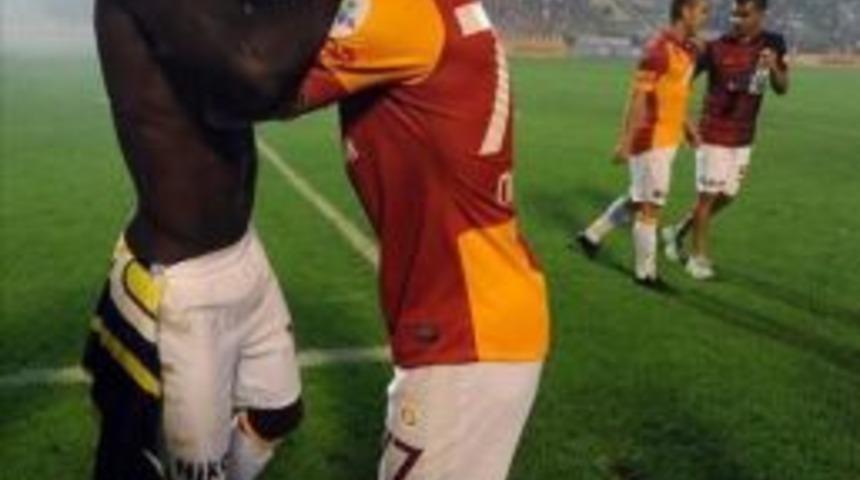 Cristian Baroni &Ouml;z&uuml;r Diledi Ama Dany'de Aynı Hareketi Yapmış