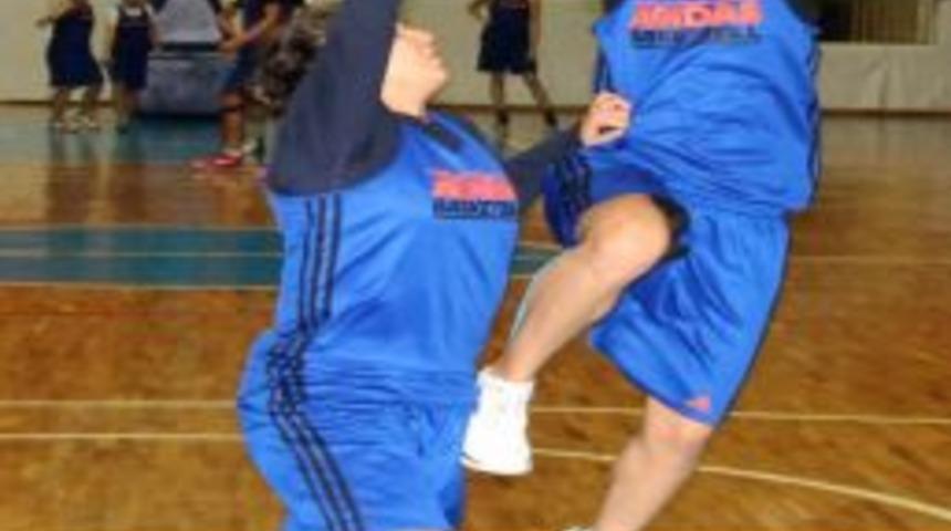 Adana Botaş, Dynamo Kursk Ma&ccedil;ı Hazırlıklarını S&uuml;rd&uuml;r&uuml;yor