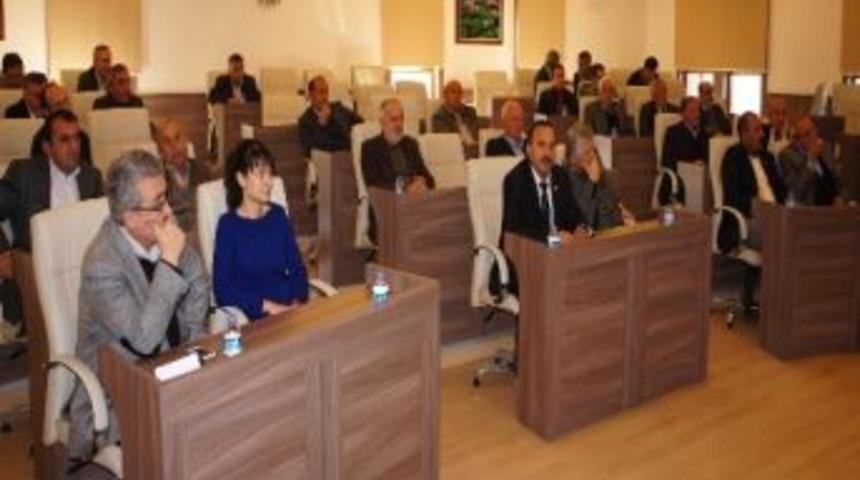 İl &Ouml;zel İdaresi&rsquo;nin 2014 Tahmini B&uuml;t&ccedil;esi 74 Milyon Tl Olarak Belirlendi
