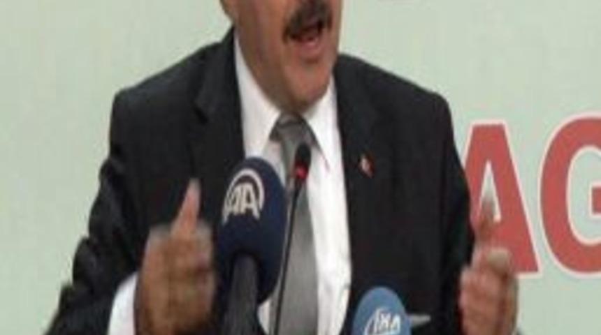 Protestocu, Bakanı Kızdırdı