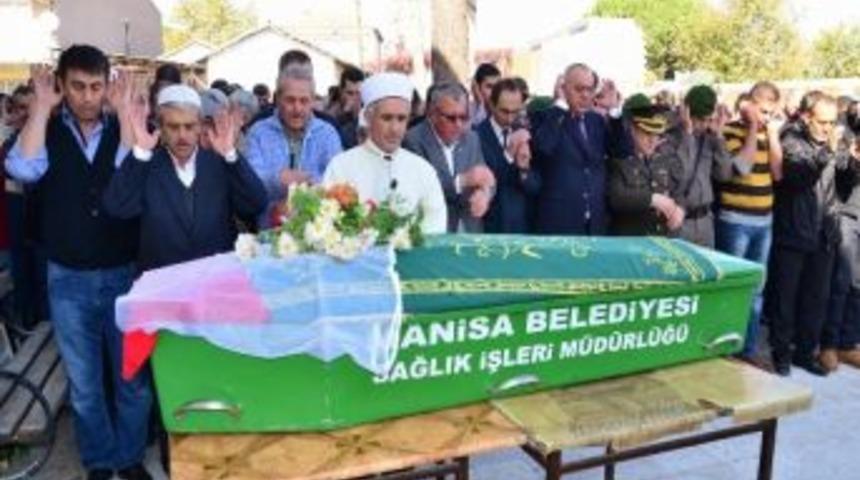 Cb&uuml; &Ouml;ğrencisi Gen&ccedil; Kız Toprağa Verildi