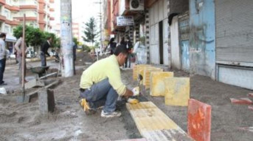 Bismil Kaldırımlarına Engeliler İ&ccedil;in Yenileme