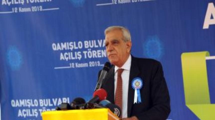 Ahmet T&uuml;rk: Barzani B&uuml;y&uuml;kşehir Belediyesini Ziyaret Etmeli