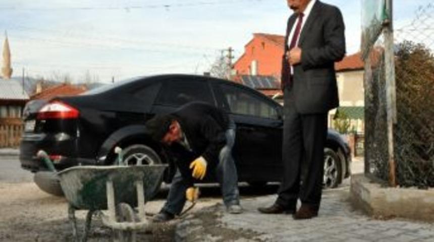 Karacasu&rsquo;da Kaldırımlar Yenileniyor