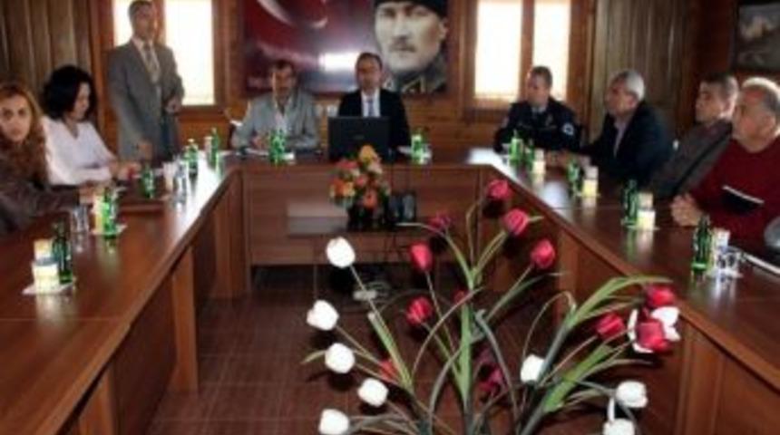 Milli Eğitim M&uuml;d&uuml;r&uuml;nden Kurum M&uuml;d&uuml;rlerine Brifing