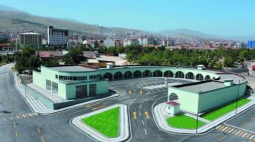 Malatya Doğu Terminali, 18 Kasım&rsquo;da İşletmeye A&ccedil;ılıyor