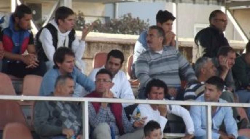 Bilen, Kardeşk&ouml;yspor&rsquo;u Tebrik Etti