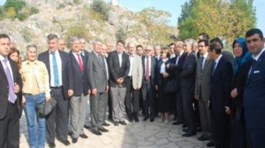 Ak Parti Adana İl Başkanı Yağcı, Ceyhan Aday Adayları Bir Araya Geldi