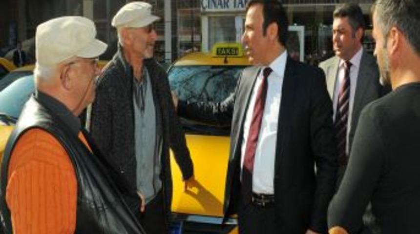 Osman Gen&ccedil;: Belediyeler Halkla Birlikte Y&ouml;netilir