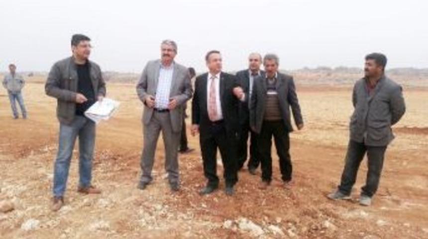 Besni&rsquo;de Yenikent&rsquo;ten Oyalı&rsquo;ya Yeni Yol Yapılacak