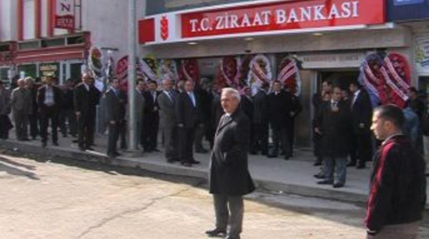 Kudaka&rsquo;dan Mahallebaşı Ziraat Bankasına Mevduat Desteği