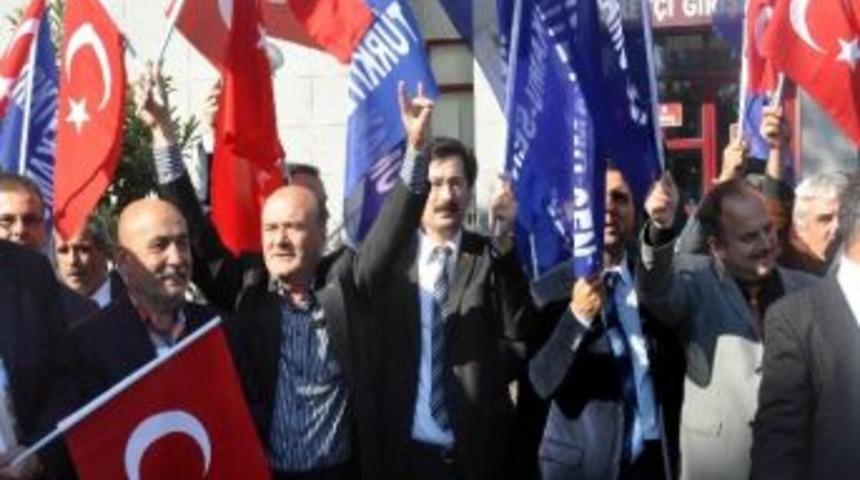 T&uuml;rkiye Kamu-sen Genel Başkanı Koncuk Balıkesir'de