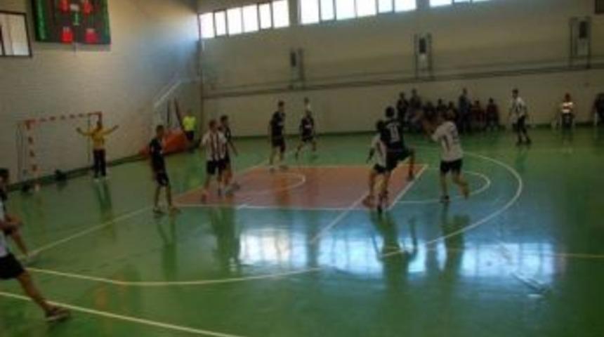 Margen&ccedil; Hentbol Takımı Galibeyet Serisine Devam Ediyor