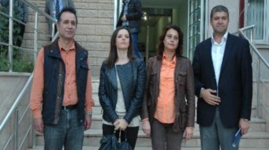 Özhan Aşkın Öztürk Mazbatasını Aldı