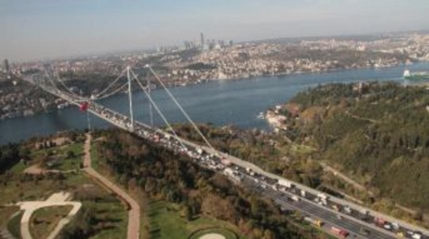 İstanbul'da havadan ceza yağdı