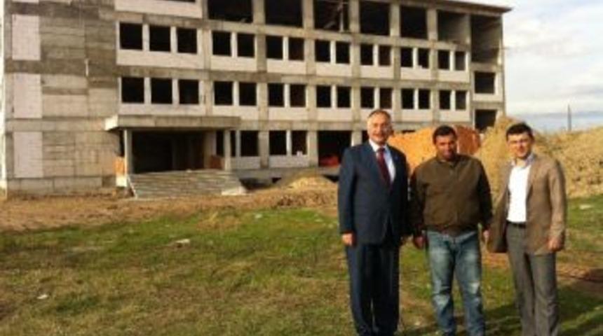 G&uuml;rc&uuml;n Ve İkizler, Okul &Ccedil;alışmalarını Yerinde İncelediler