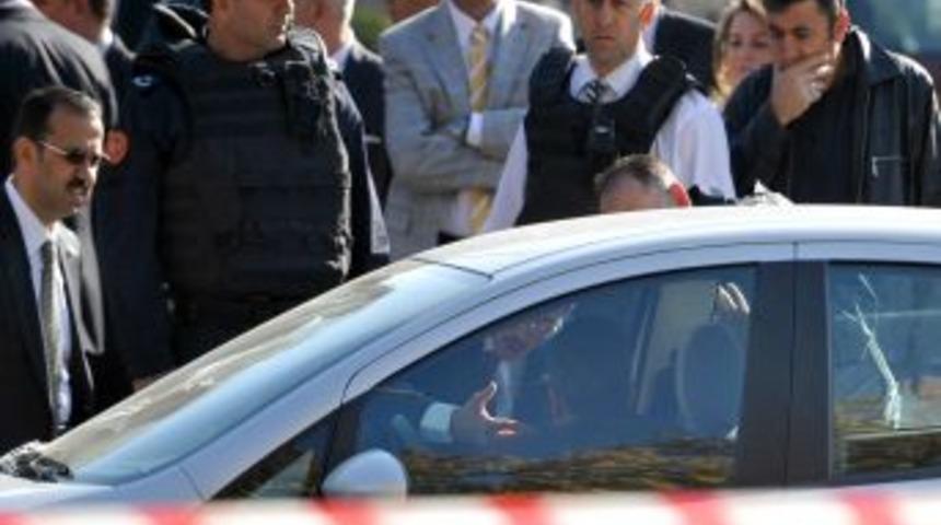 TBMM Girişinde Silahlı Eylem Paniği