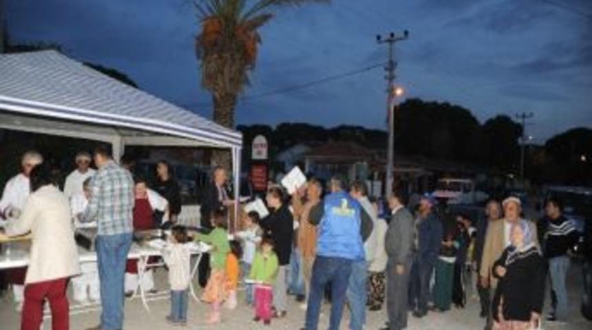 Başkan &Ccedil;er&ccedil;ioğlu Se&ccedil;im &Ouml;n&uuml; Alevilerin G&ouml;nl&uuml;n&uuml; Aldı